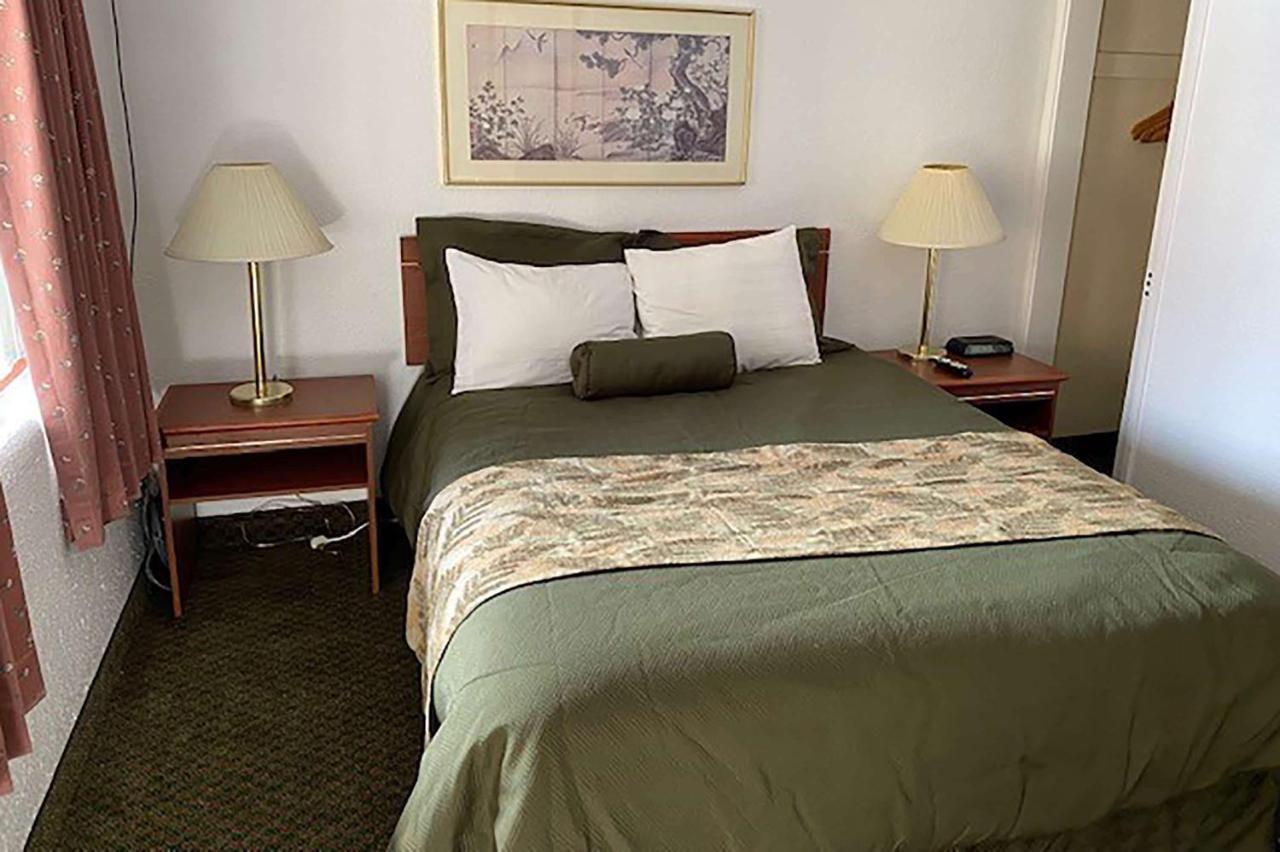 Travelodge By Wyndham The Dalles Esterno foto